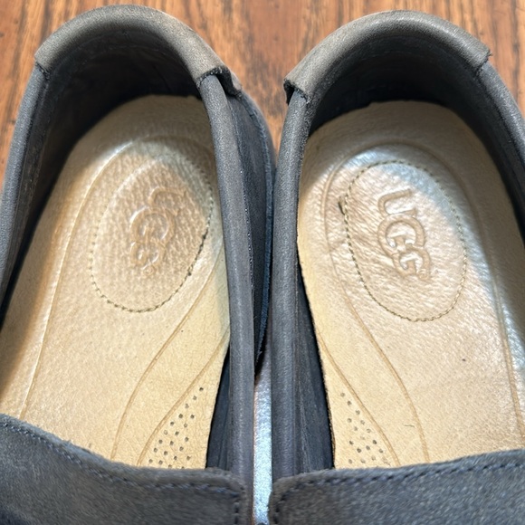 Ugg Men’s Grey Slip On Loafers Size 9 - Picture 6 of 7